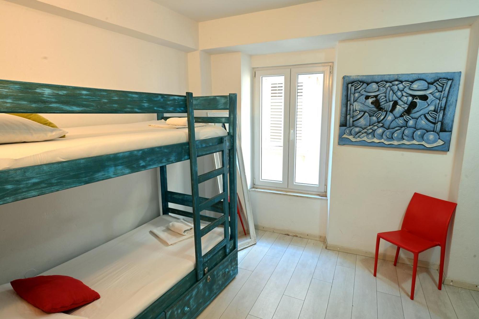 White Rabbit Hostel Hvar Town Extérieur photo